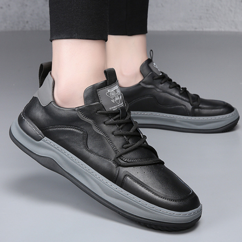 Roma Leather Sneakers